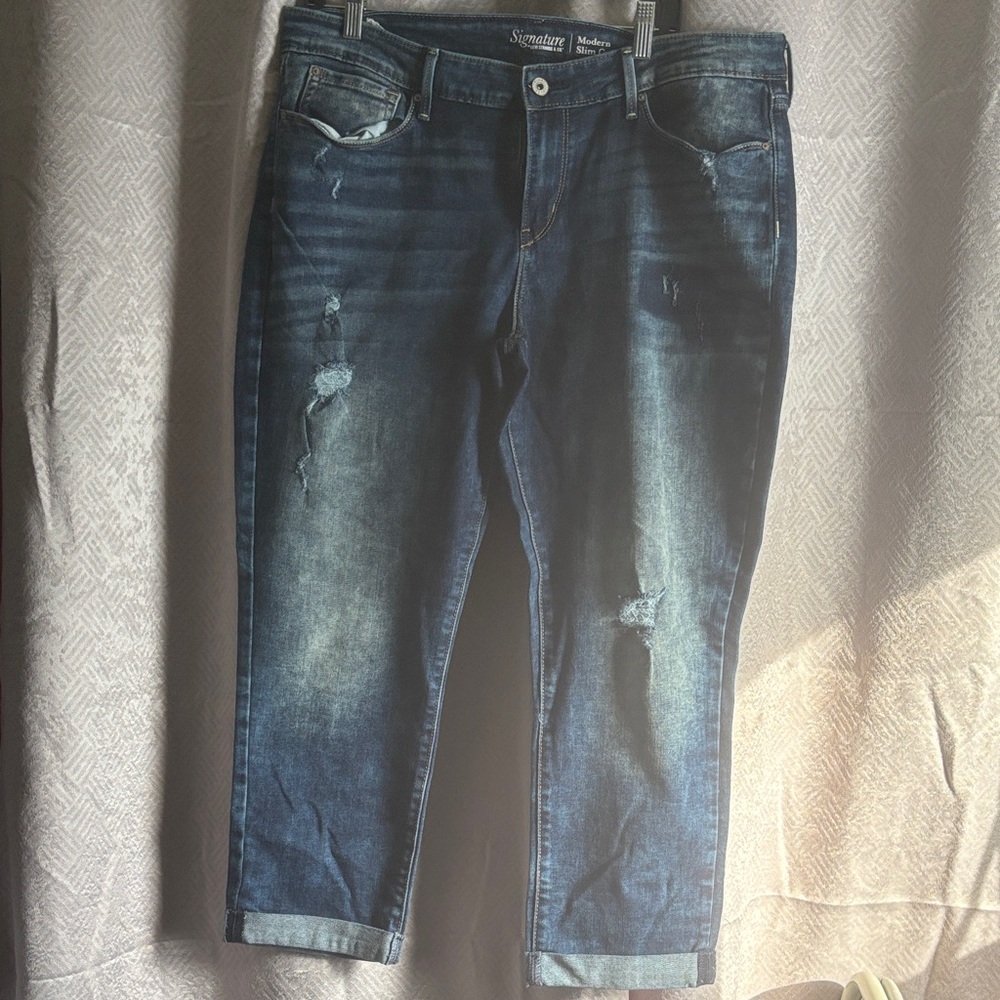 Signature Dark Blue Relaxed Fit Jeans